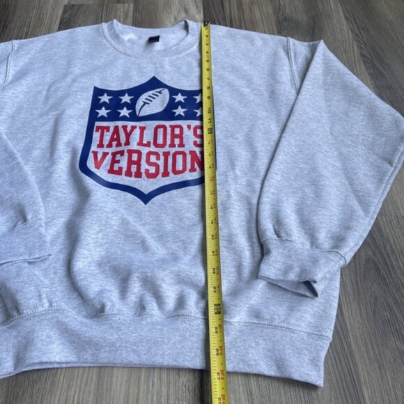 Taylor's Version NFL Sweatshirt, Light‎ Gray Size Medium Crewneck Sweatshirt NEW - Picture 2 of 3
